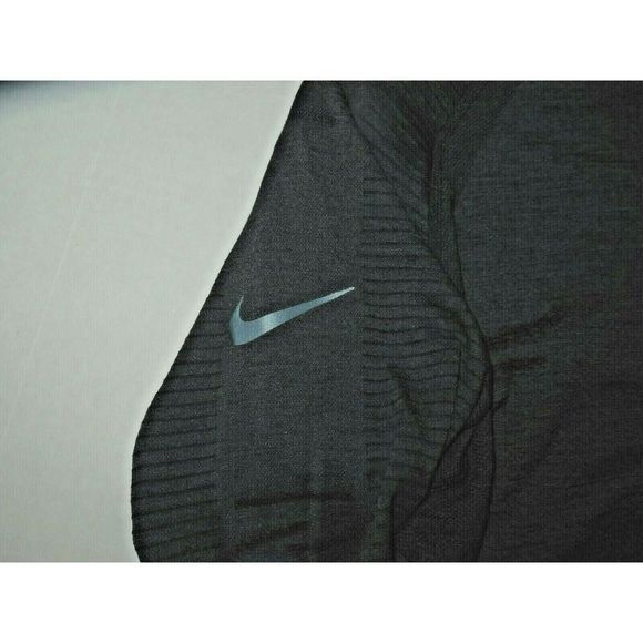 Nike CU6191 Women's Sz M Black Run Division 1/2-Zip Wool/Nylon Running Top $120+ - Picture 9 of 9